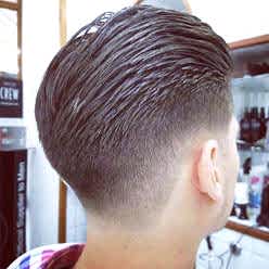 corte clasico a tijera y navaja en barberia de vergara